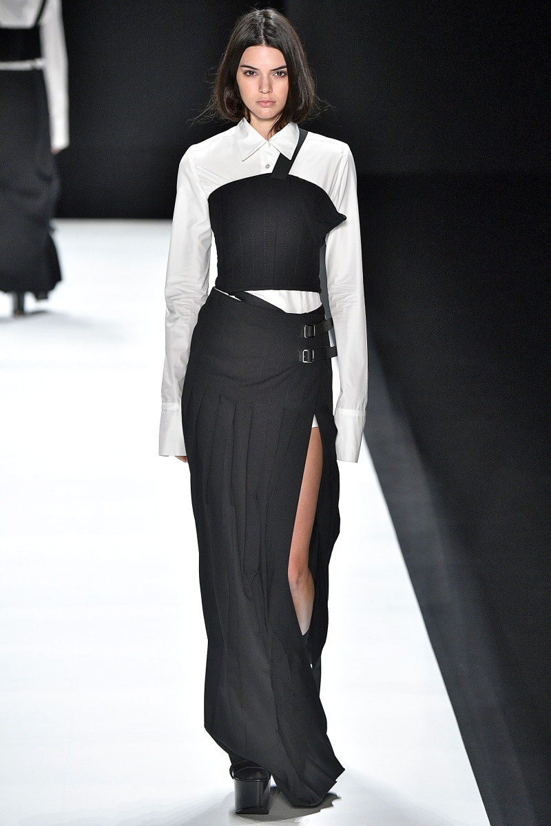 kendall jenner 23 tuoi anh 5