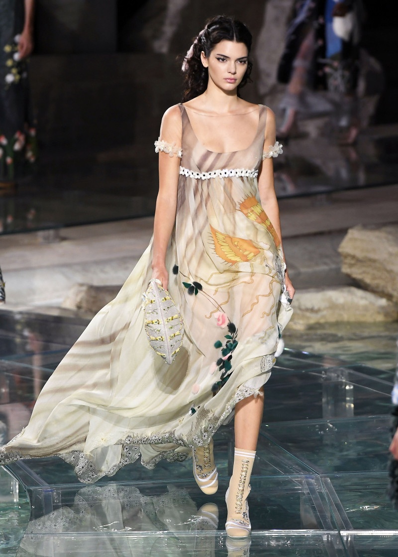 kendall jenner 23 tuoi anh 3