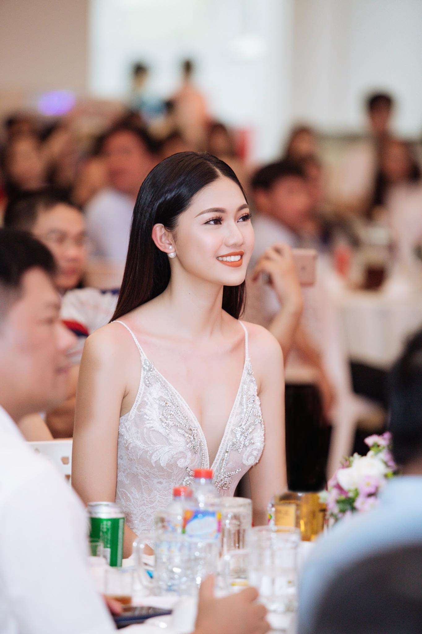 a hau thanh tu lay chong anh 3