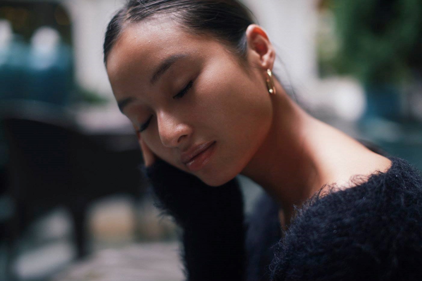 con gai dao dien tran anh hung anh 2