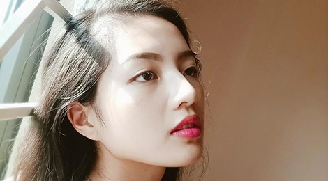 Ve trong treo cua hot girl Viet dong phim ve tinh yeu hoc tro hinh anh