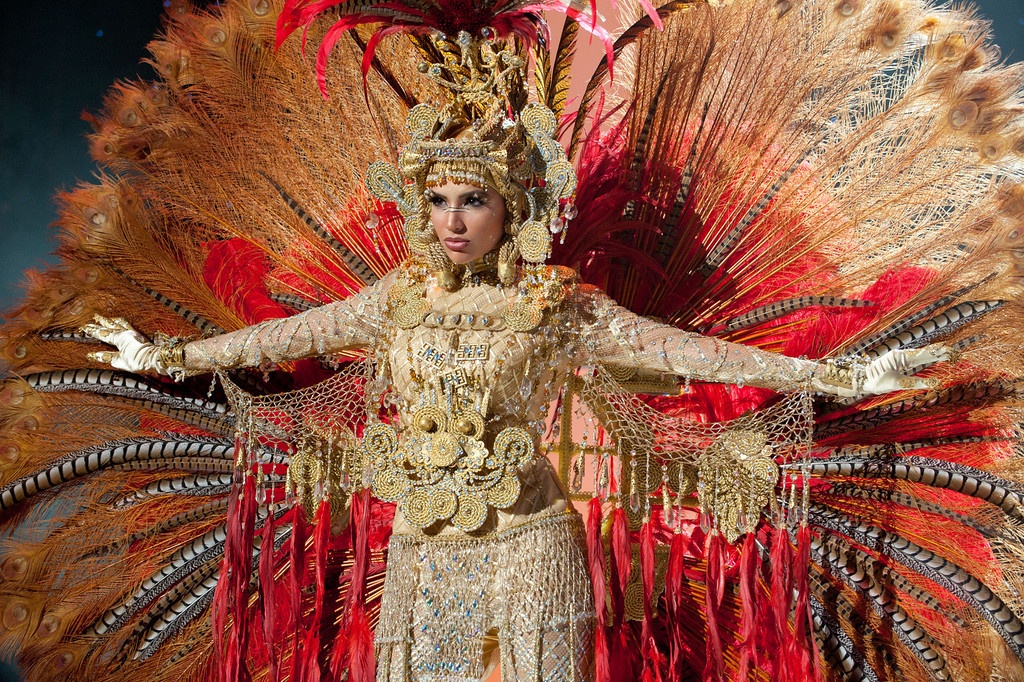 trang phục dân tộc miss universe ảnh 7 trang phuc dan toc miss universe anh 7