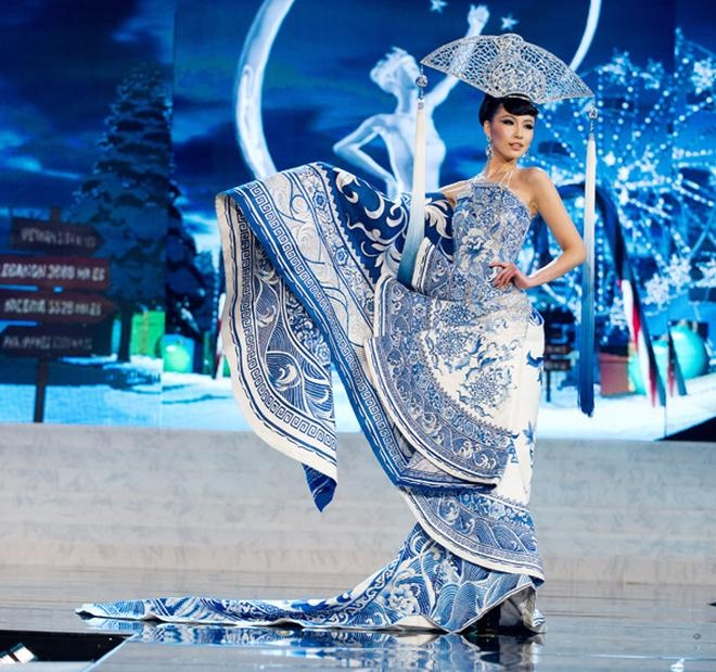 trang phục dân tộc miss universe ảnh 8 trang phuc dan toc miss universe anh 8
