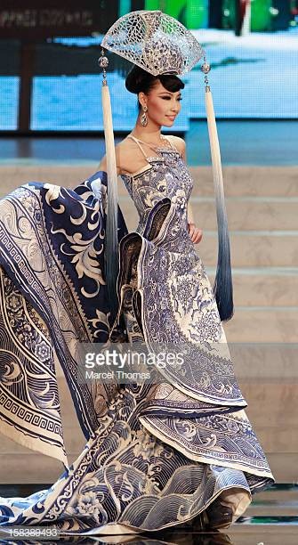 trang phục dân tộc miss universe ảnh 10 trang phuc dan toc miss universe anh 10