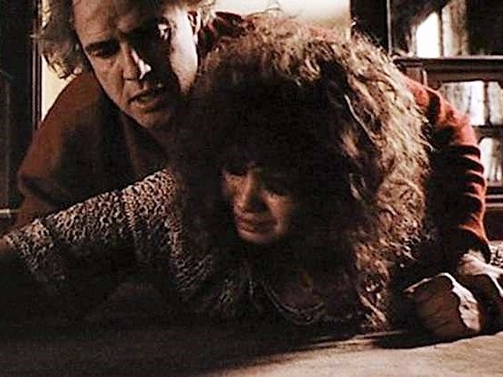 Dao dien phim co 'canh cuong hiep gay tranh cai nhat' qua doi hinh anh