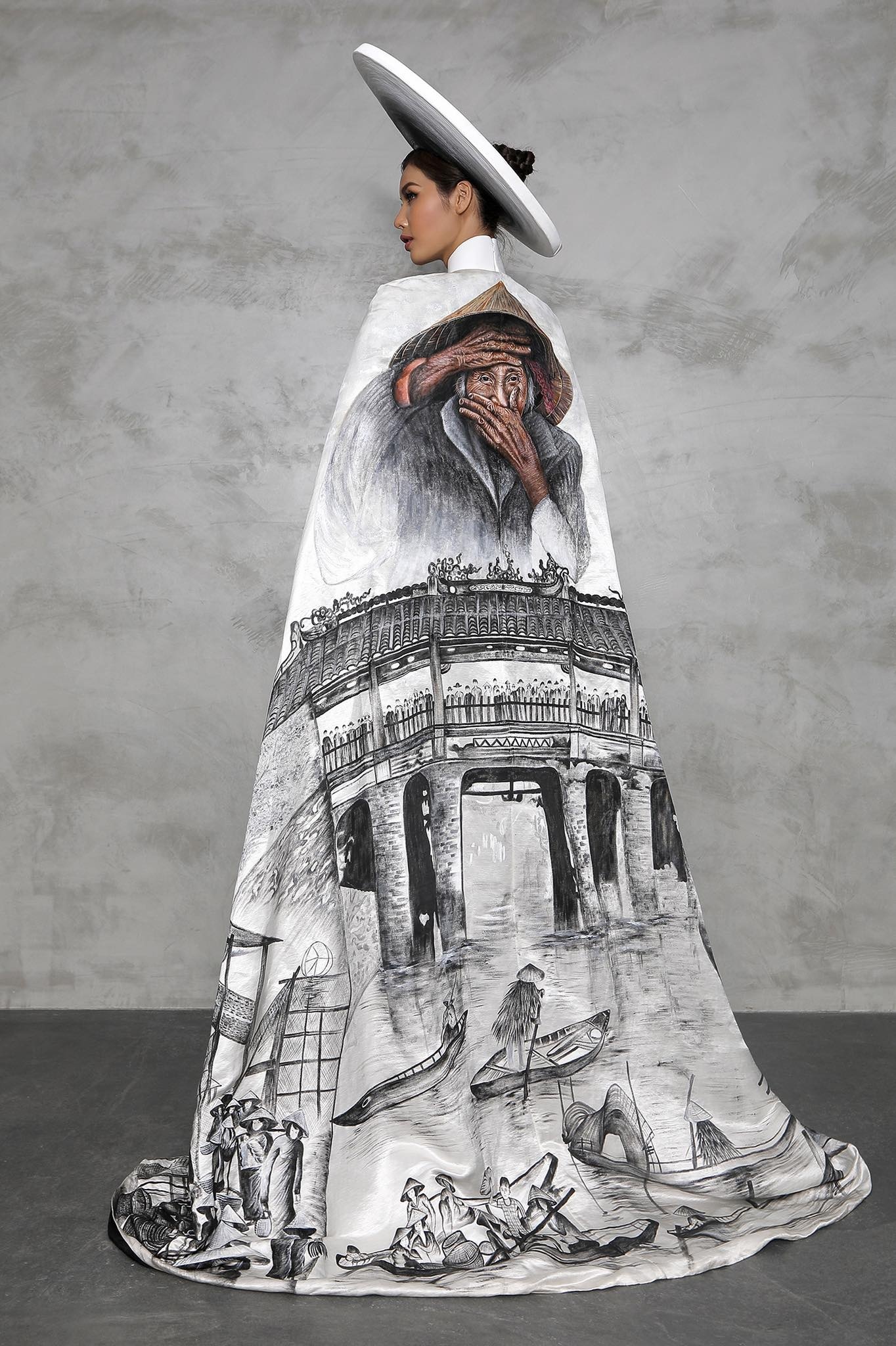 minh tu trang phuc dan toc anh 2