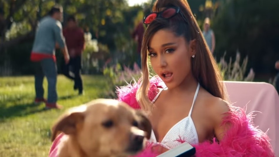 MV 'Thank U, Next' - Ariana Grande hinh anh
