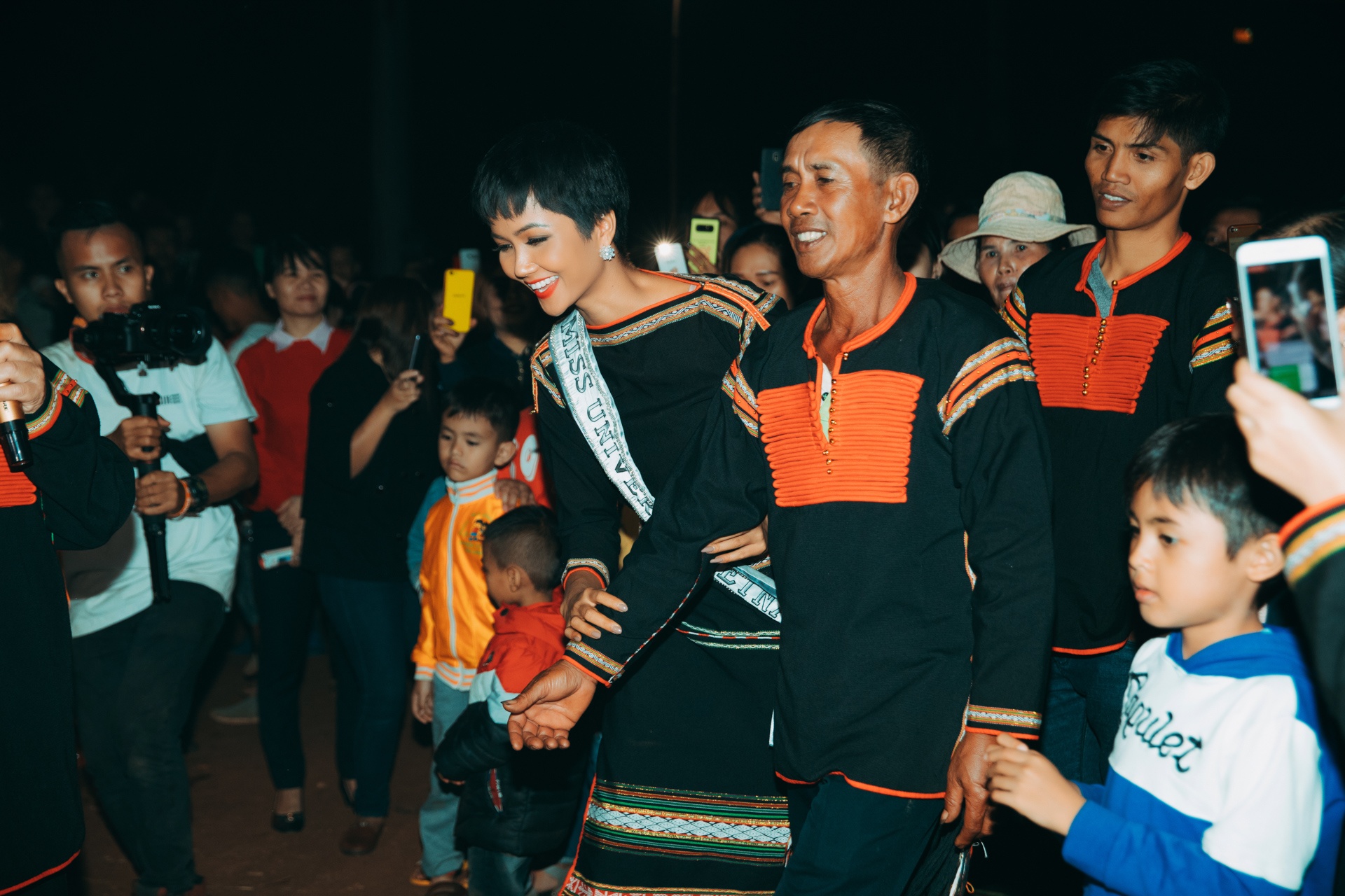 h hen nie lua trai cong chieng anh 2