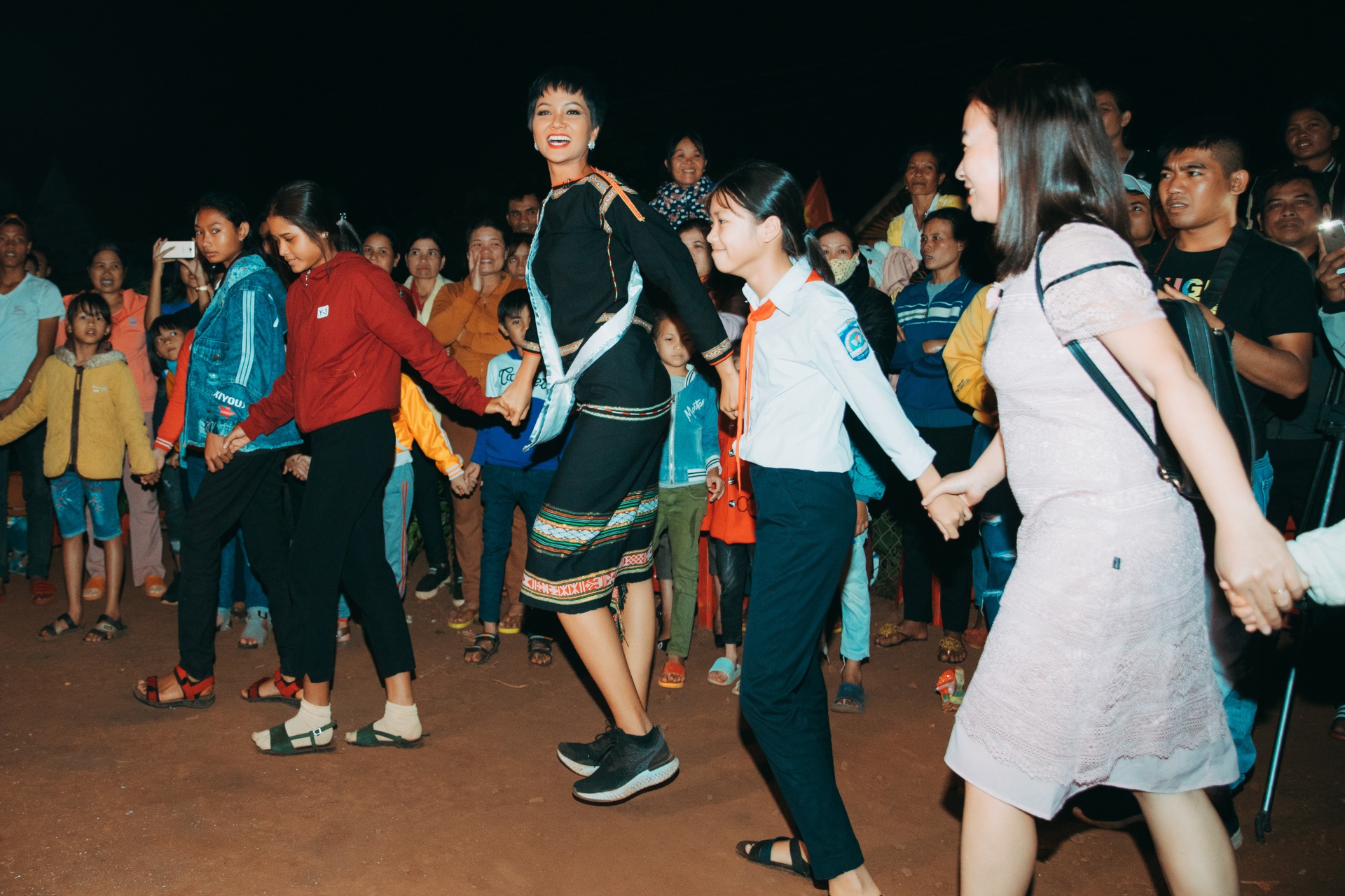 h hen nie lua trai cong chieng anh 5