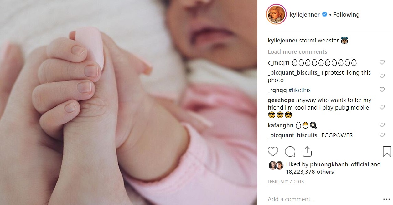 anh qua trung 20 trieu like anh 2