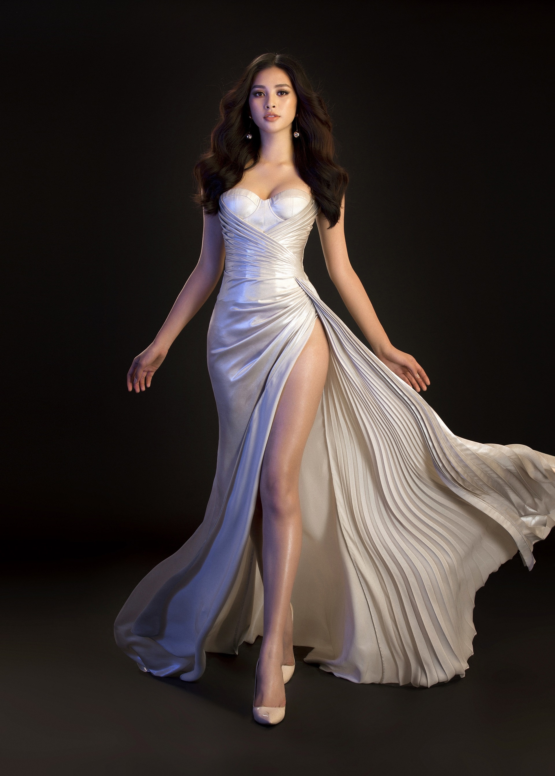 my linh tieu vy lam dai su anh 6