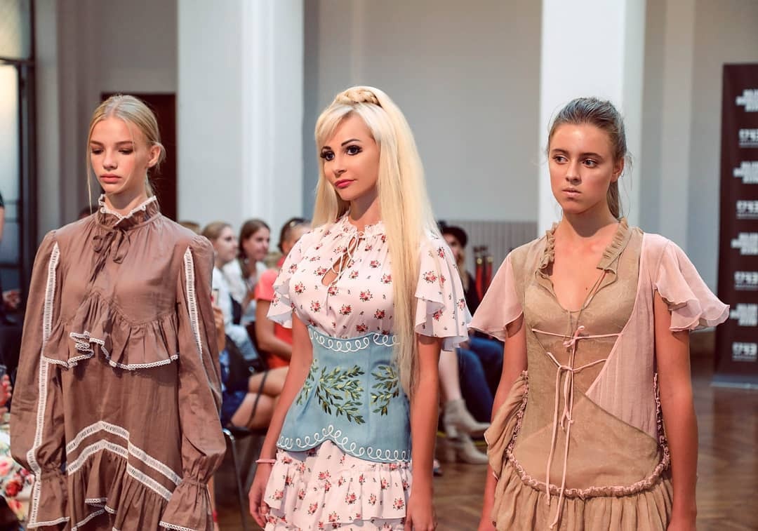 hoa hau lien luc dia anh 10