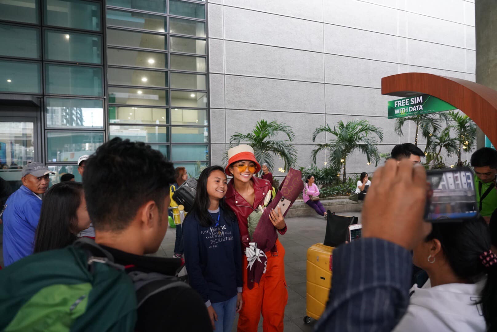 h hen nie den philippines anh 4