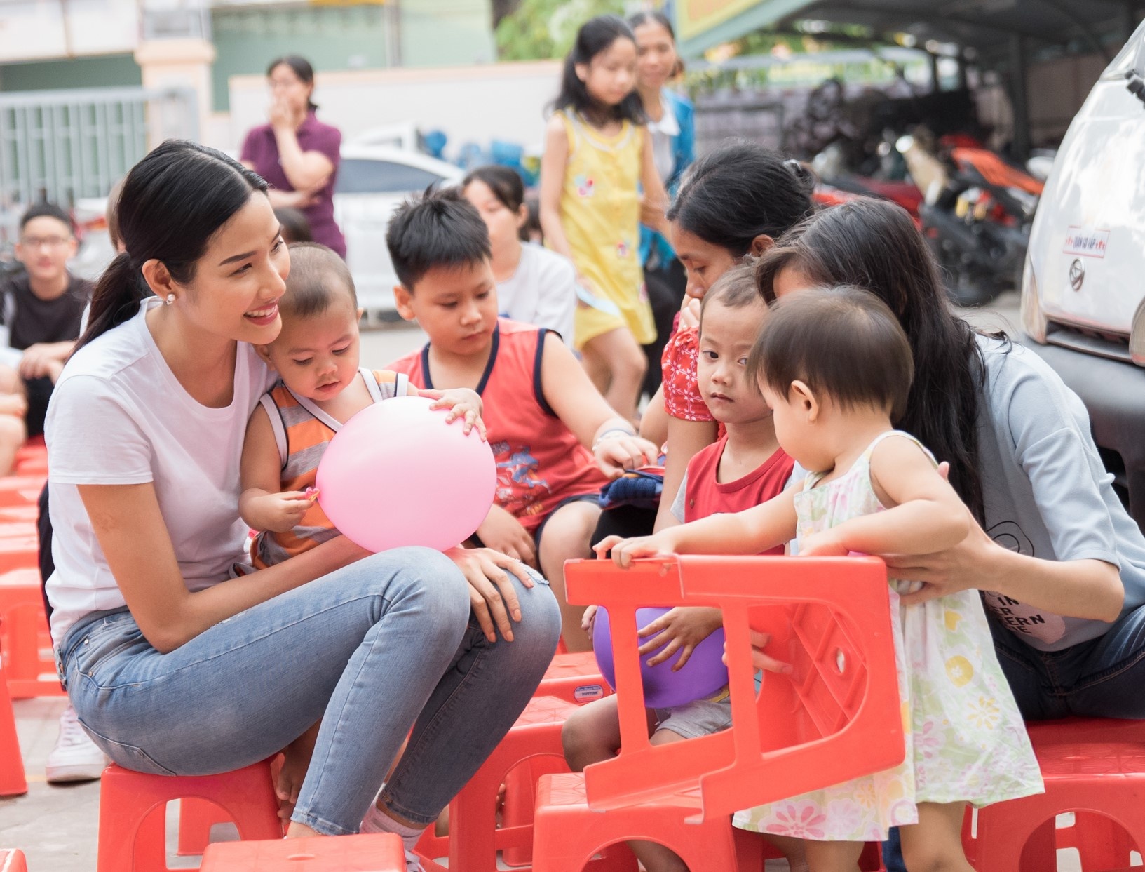 hoa hau viet truyen cam hung anh 9