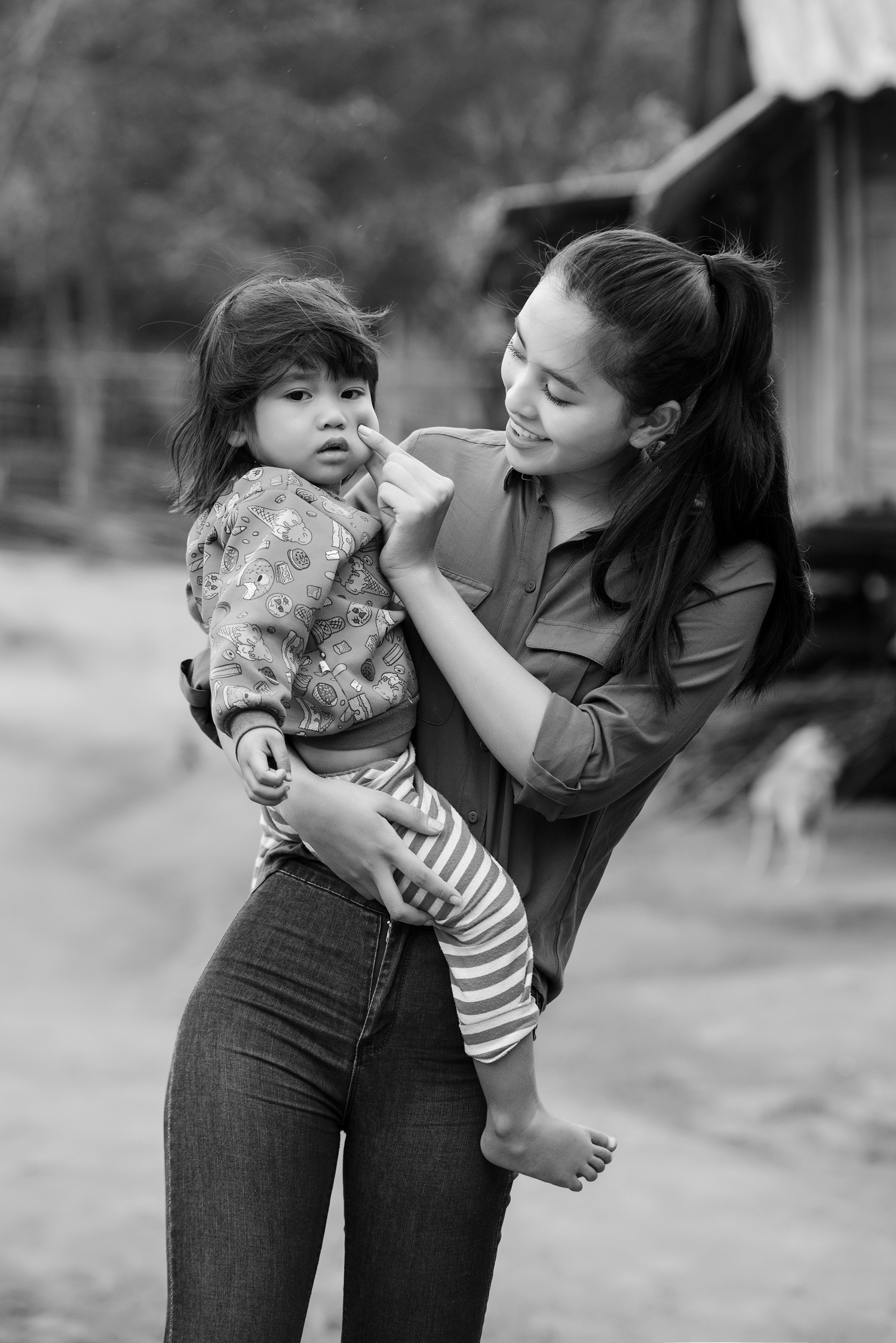 hoa hau viet truyen cam hung anh 6