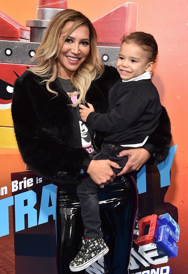 tai tu aquaman di xem phim anh 8