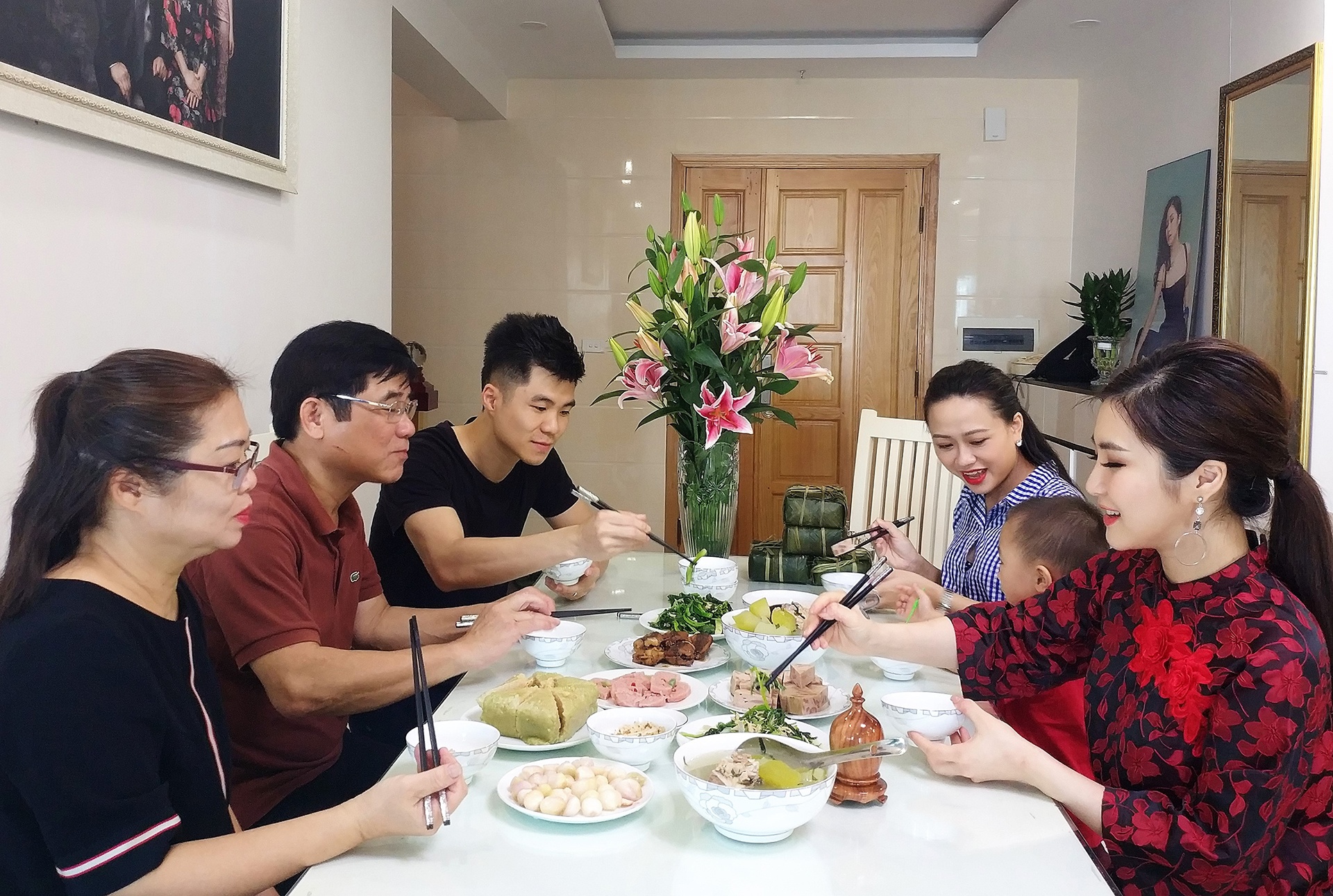 huong tram an tet penthouse anh 14