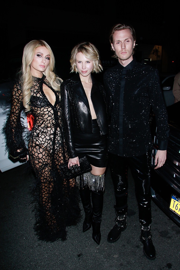 paris hilton mac vay mang nhen anh 2