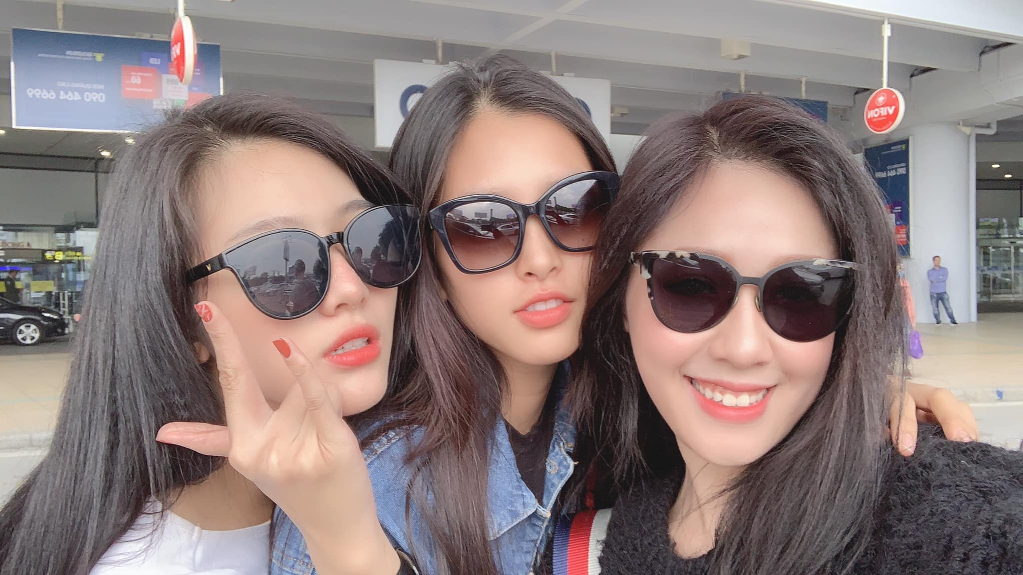 co gai tang hoa tong thong trump anh 13