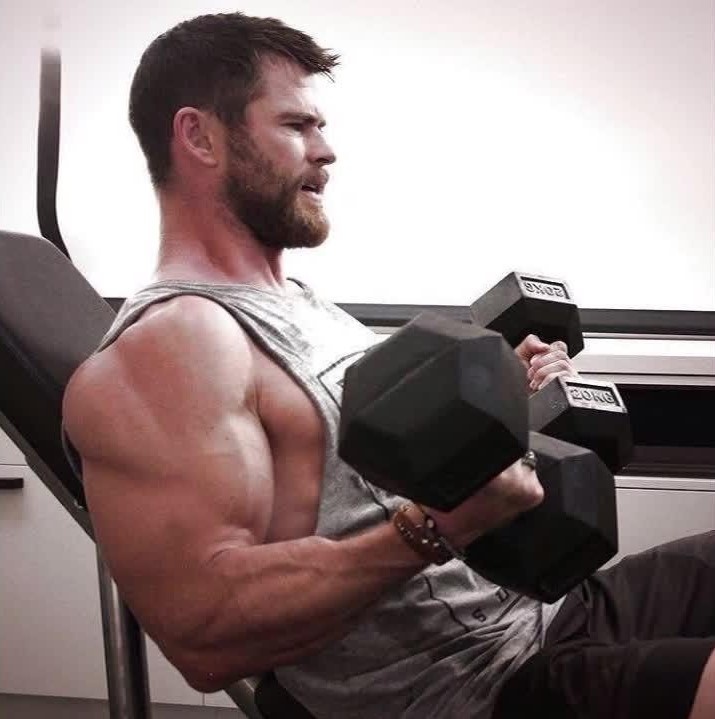 chris hemsworth đóng vai siêu sao đấm bốc ảnh 2 chris hemsworth dong vai sieu sao dam boc anh 2