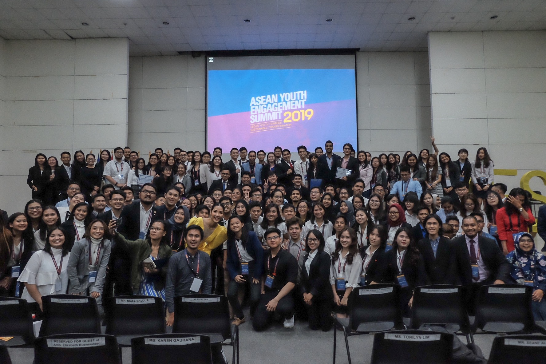 hoàng thùy diễn thuyết ở philippines ảnh 8 hoang thuy dien thuyet o philippines anh 8