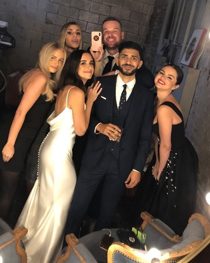 selena gomez lam phu dau anh 2