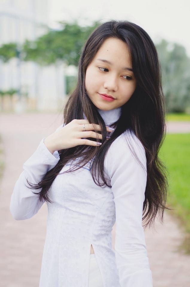 ha lan mac biec anh 9