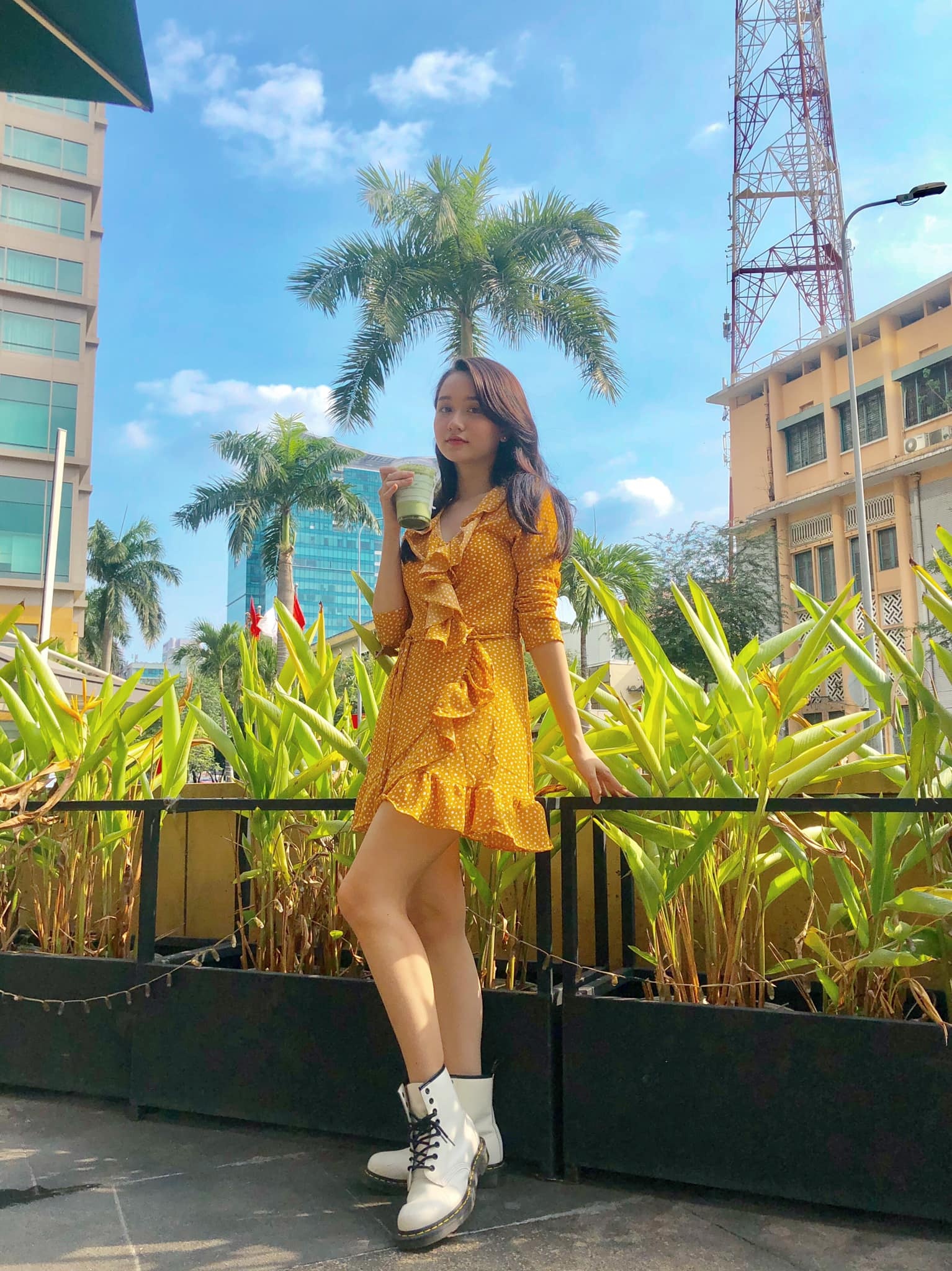 nu chinh mat biec anh 3