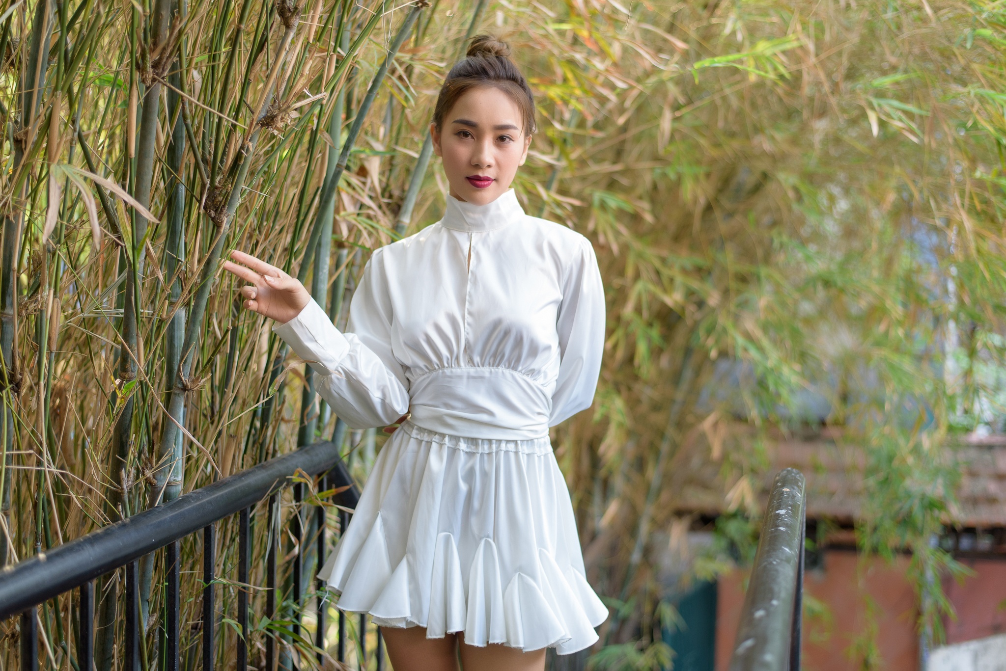 pham lich bi quay roi tinh duc anh 3