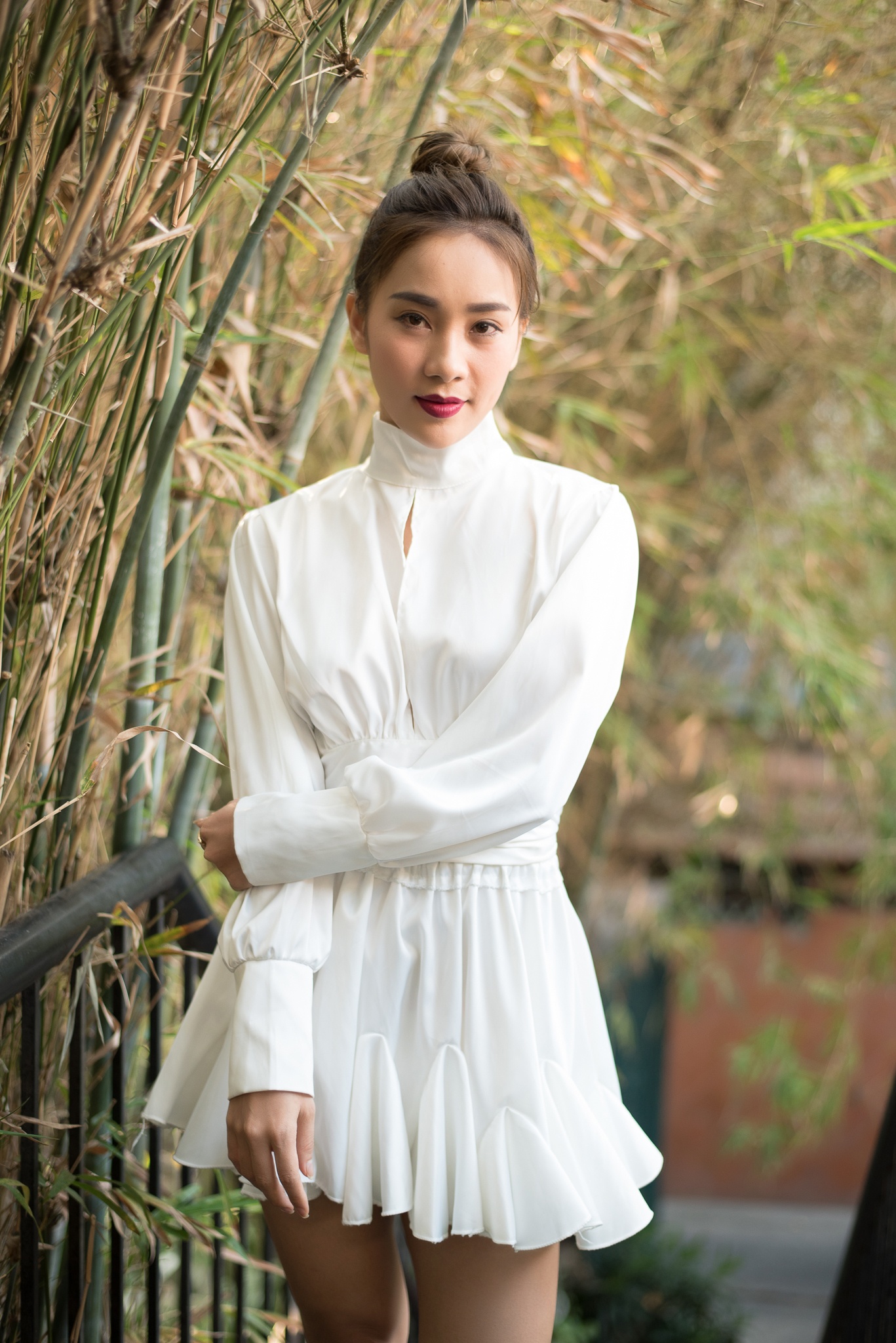 pham lich bi quay roi tinh duc anh 4