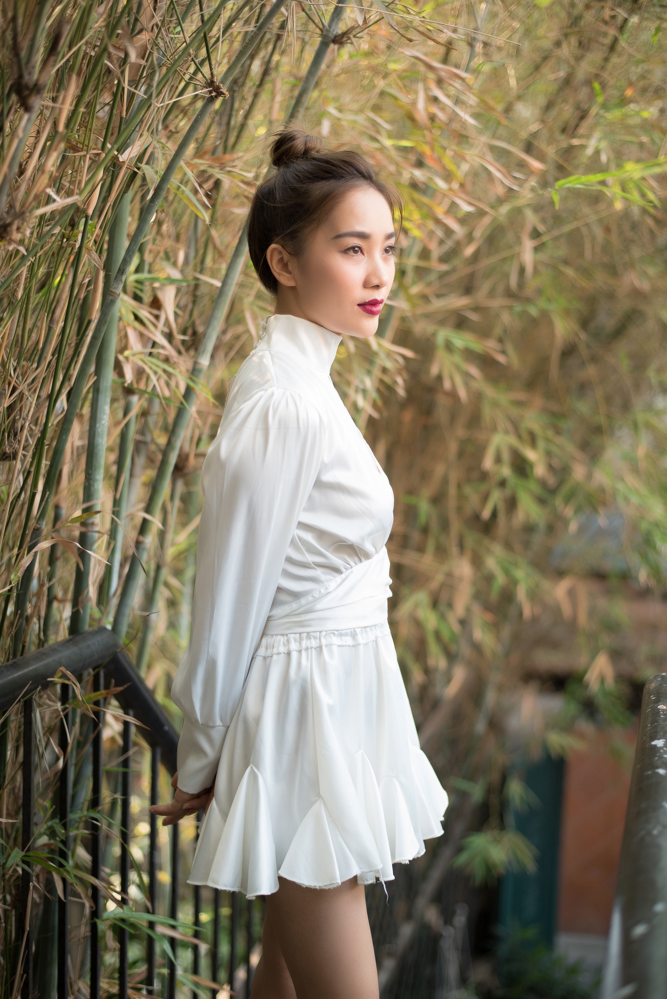 pham lich bi quay roi tinh duc anh 5