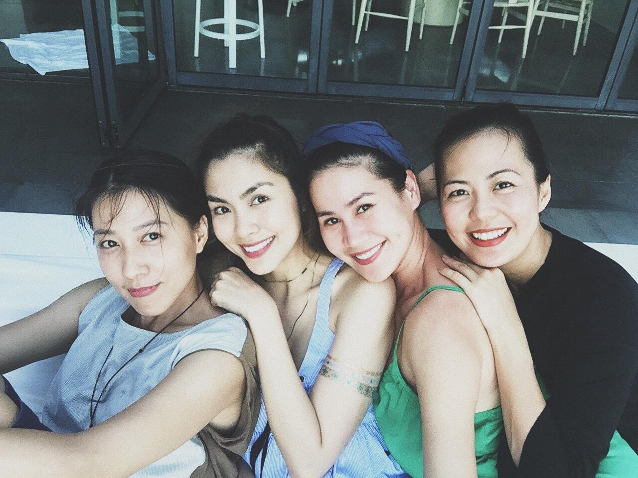 nhung hoi ban than showbiz anh 6