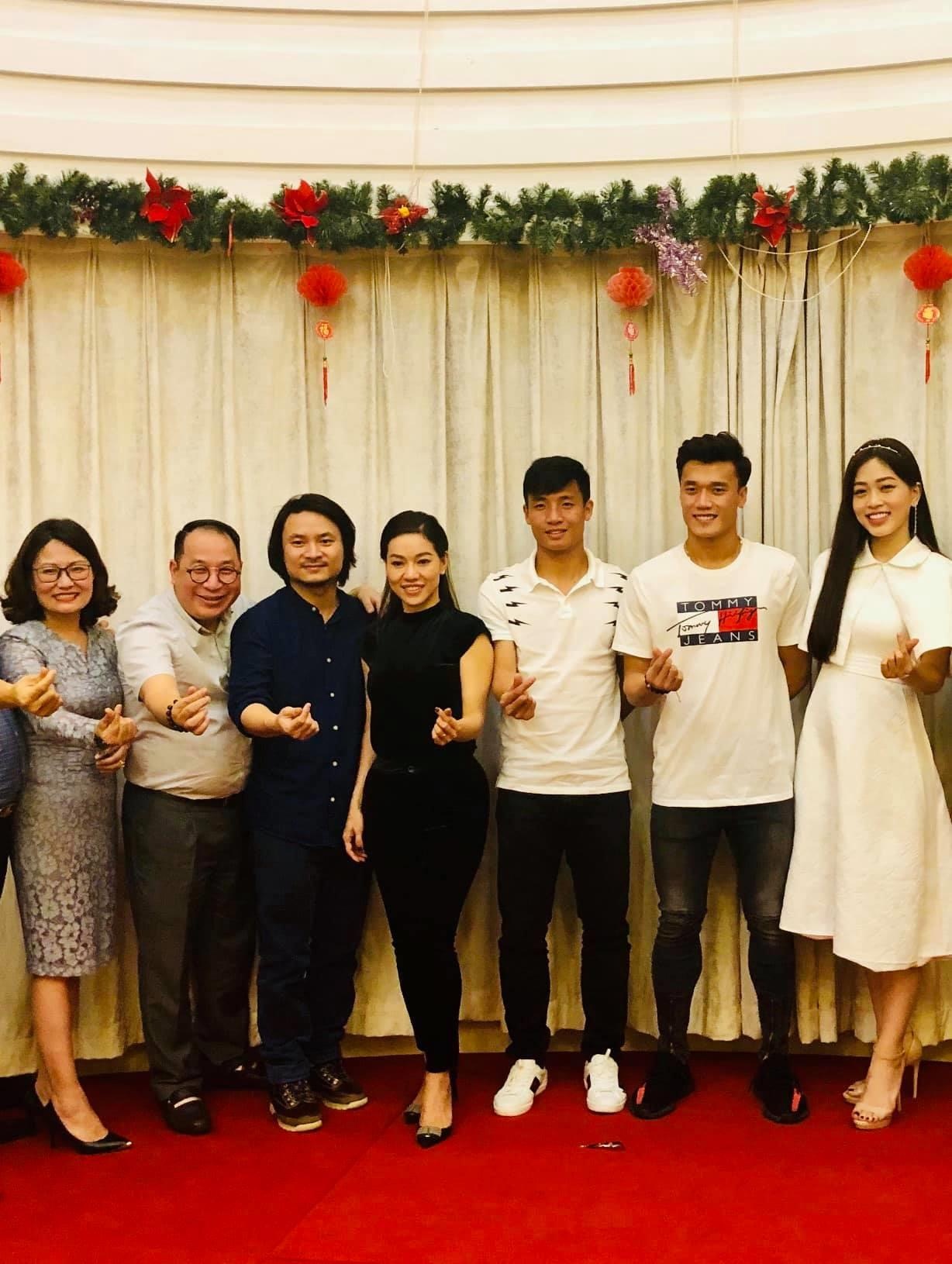 phuong nga song ca voi binh an anh 2