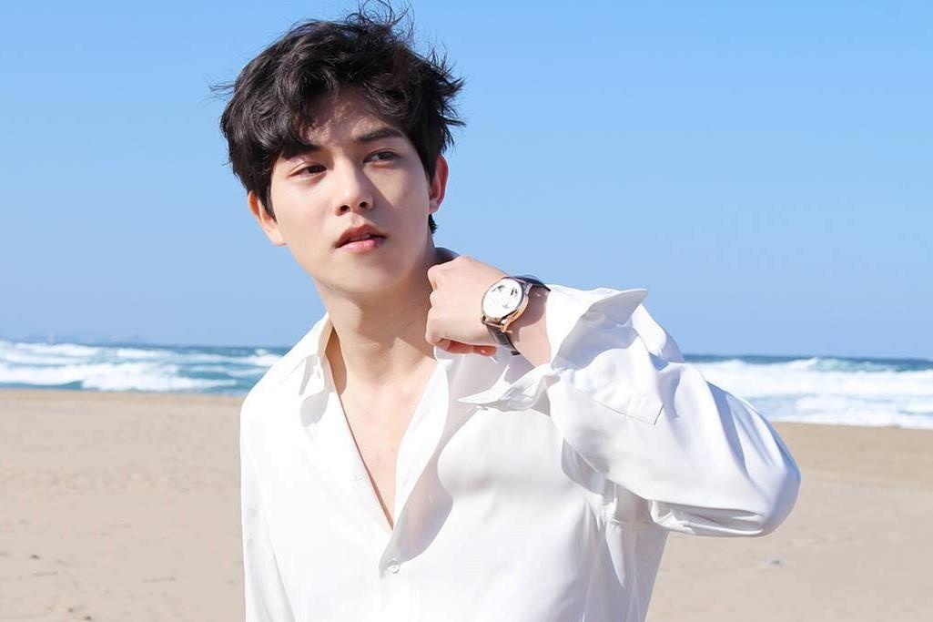 lee jong hyun xin lỗi chat sex ảnh 1 lee jong hyun xin loi chat sex anh 1