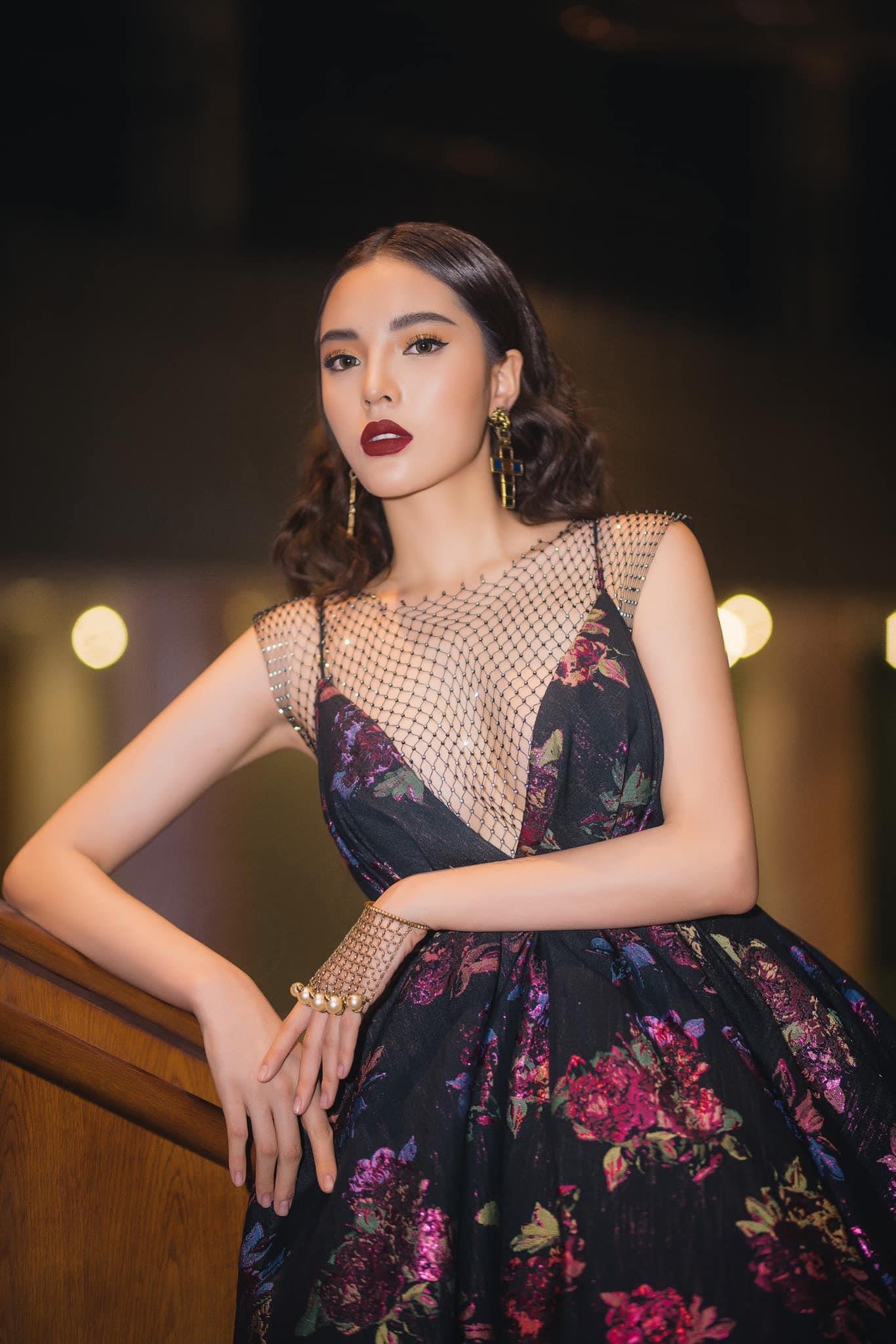 sao viet cong khai phau thuat tham my anh 2