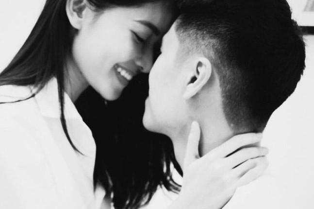 A hau Thuy Dung cong khai ban trai, dan mang hoi ve Hoa hau My Linh hinh anh