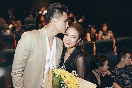 Moi tinh dep, bi an va gay tiec nuoi cua Vinh Thuy, Hoang Thuy Linh hinh anh