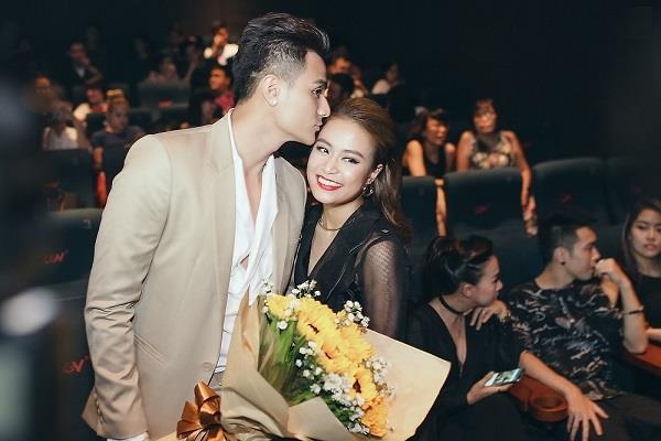 vinh thuy hoang thuy linh anh 2