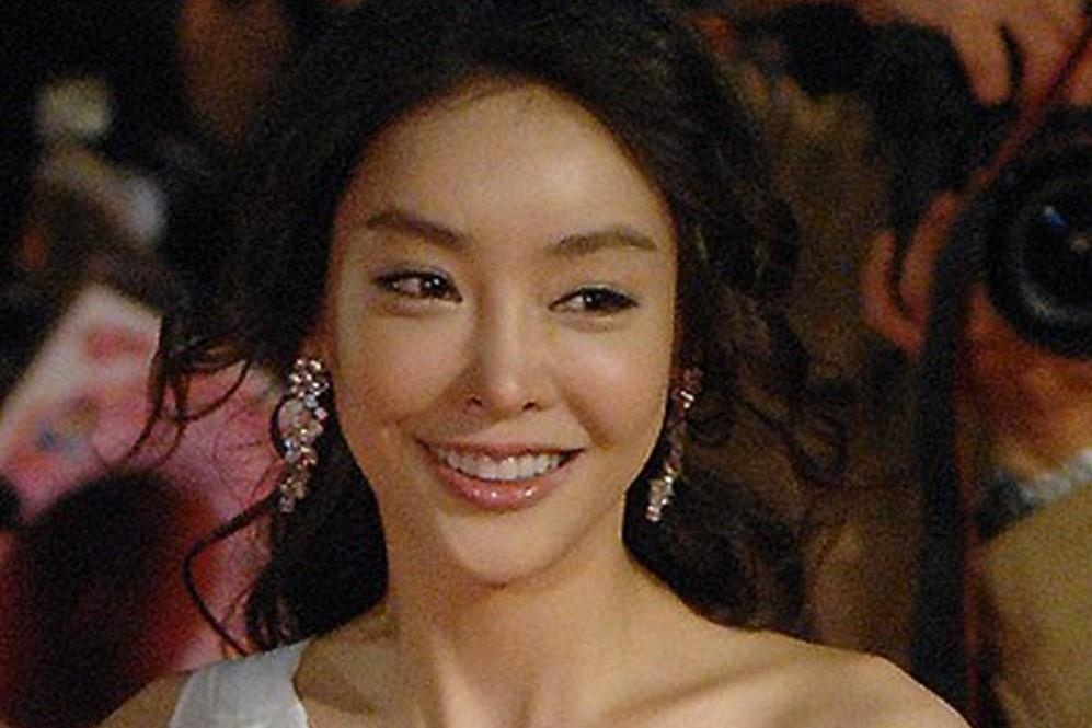 Dai truyen hinh Han len tieng ve tin sep lon cuong hiep Jang Ja Yeon hinh anh