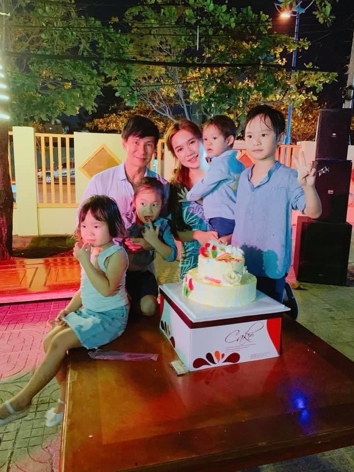 ly hai minh ha 4 con anh 1