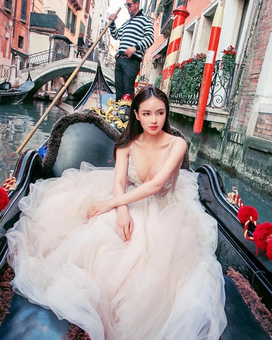 kim lim ai nu ty phu anh 1