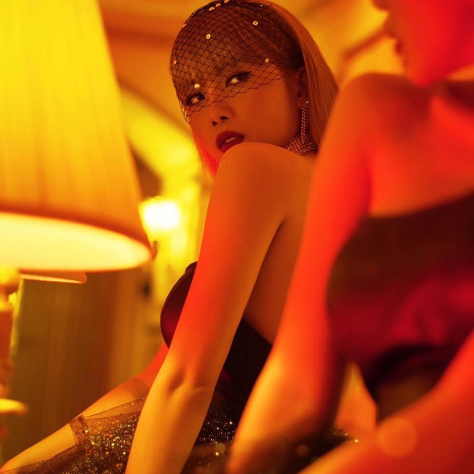 thieu bao tram ban gai son tung anh 6