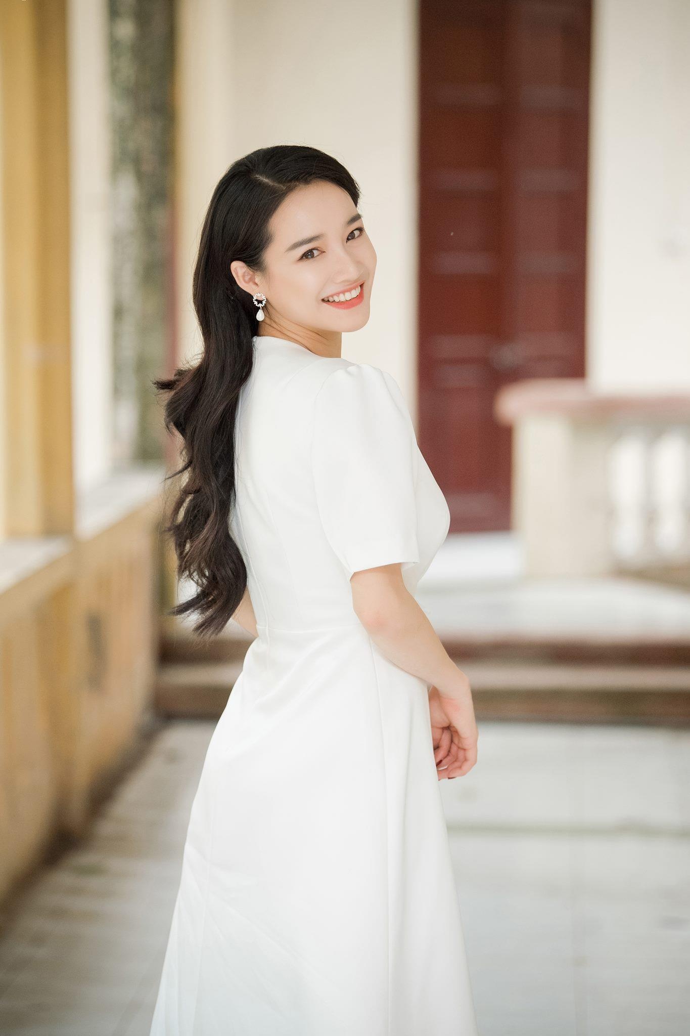 nha phuong truong giang anh 10