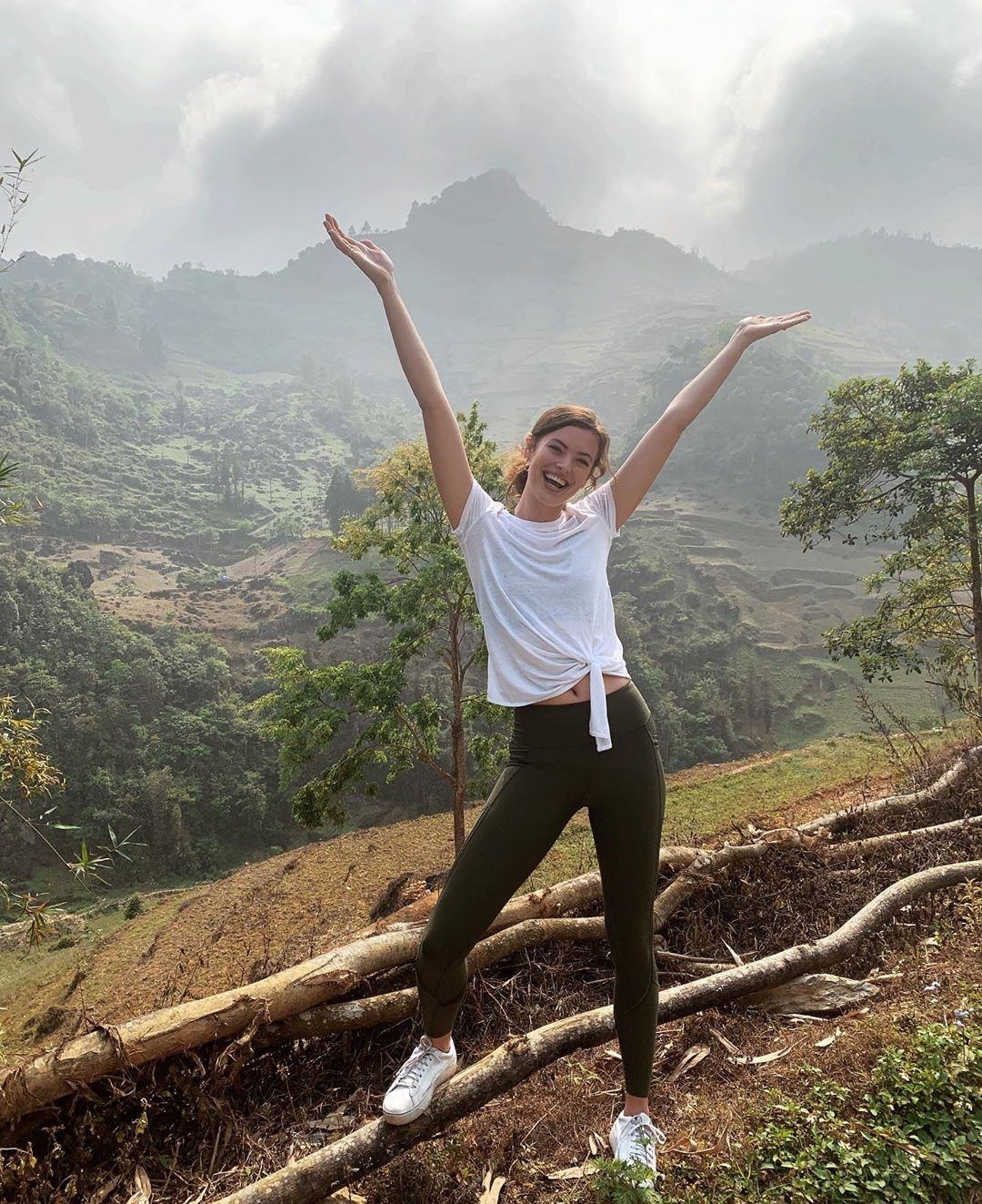 sofie grace rovenstine h hen nie anh 4