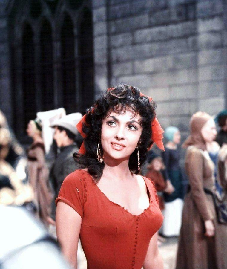 my nhan dong nha tho duc ba paris anh 1