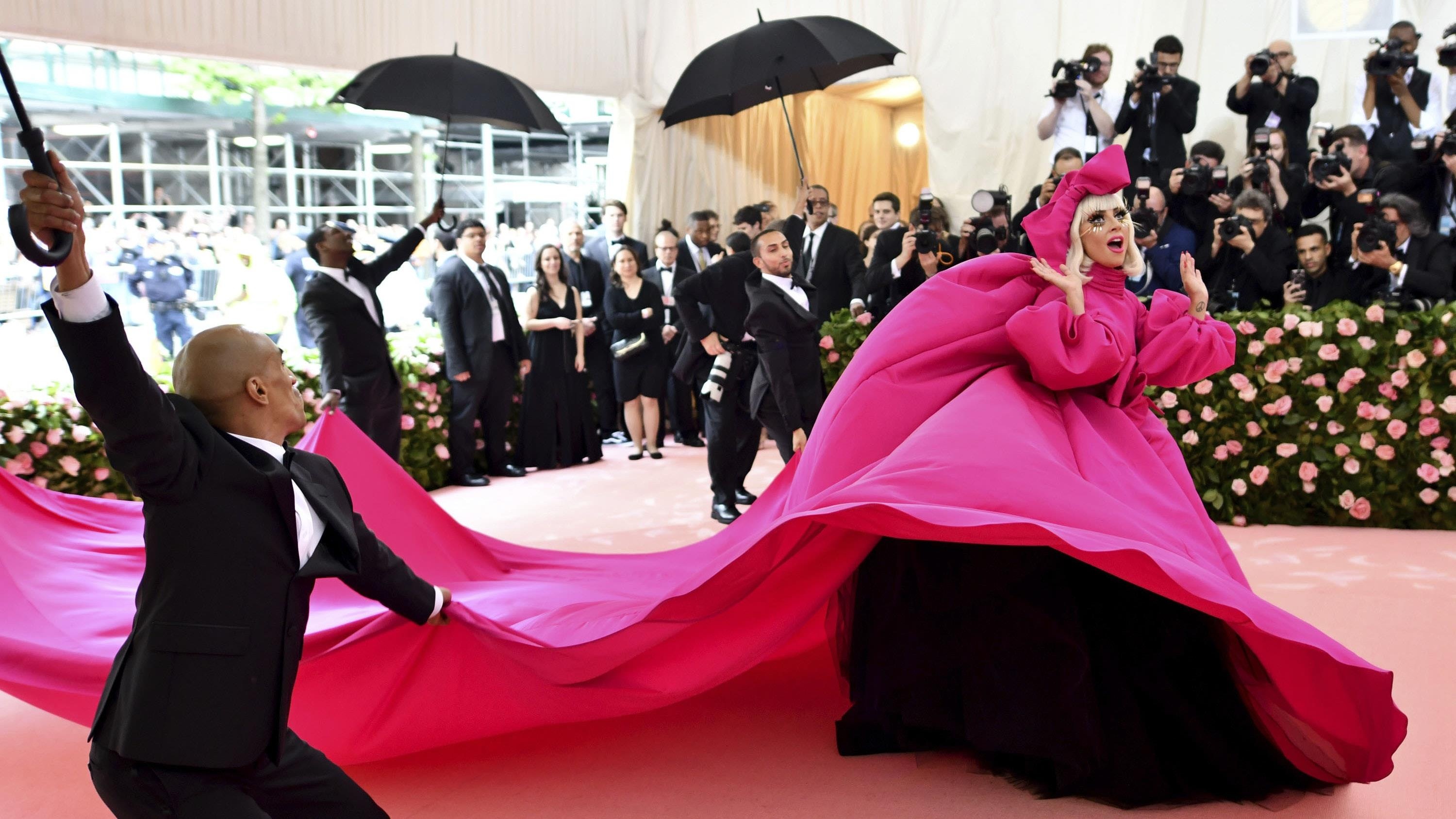 3 lan thoat y cua lady gaga anh 1