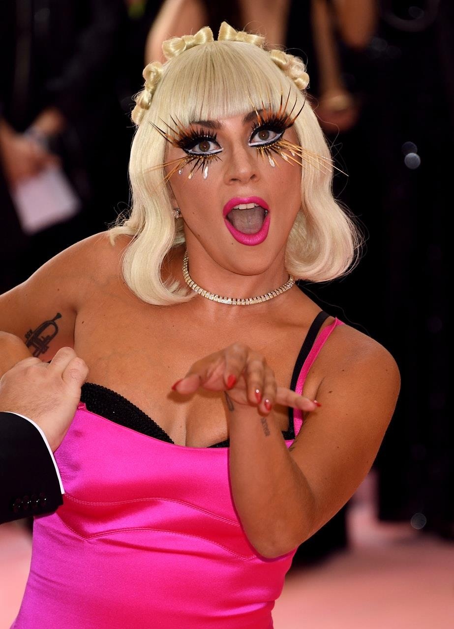 3 lan thoat y cua lady gaga anh 7