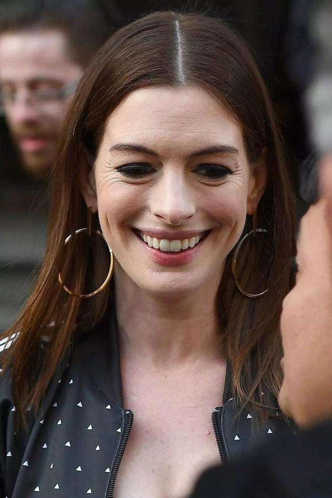 anne hathaway dai lo danh vong anh 10