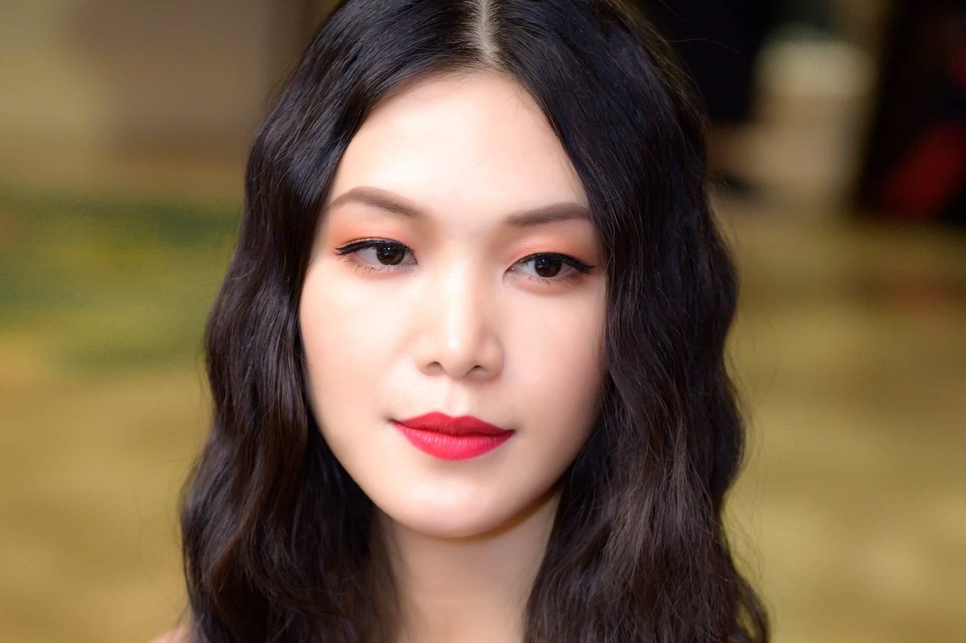 HH Thuy Dung: 'Ban trai cu ghen tuong khien toi dau the xac, tam hon' hinh anh