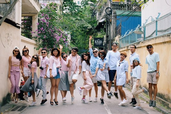 Nhom ban than thai lan anh 9